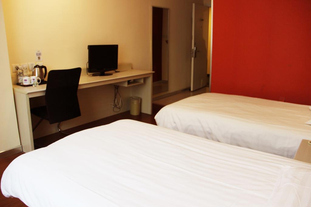 Hanting Premium Jinan Daguanyuan Chambre photo